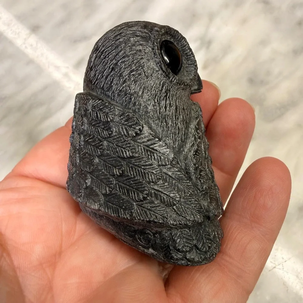 VTG Wolf Original Owl Hand Carved Black Soapstone Sculpture Glass Eyes 2.75 in
